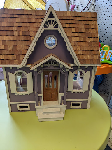 Thrift Store «St. Vincent de Paul Thrift Store and Donation Center», reviews and photos, 813 Main St, Milford, OH 45150, USA