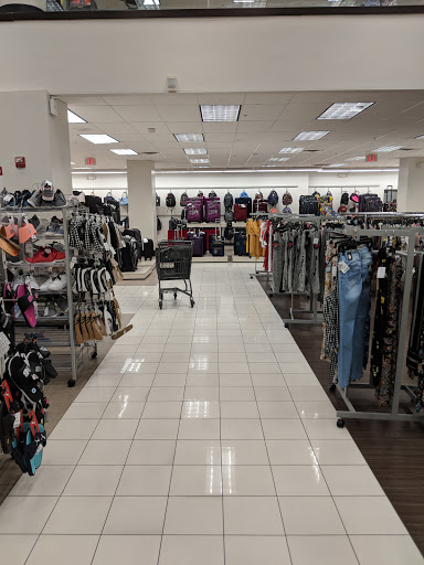 Clothing Store «Burlington Coat Factory», reviews and photos, 100 S 69th St, Upper Darby, PA 19082, USA