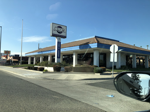 Heroes Comics, 110 E Shaw Ave, Fresno, CA 93710, USA, 