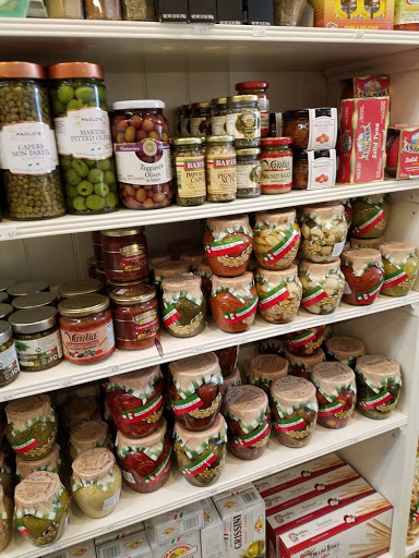 Gourmet Grocery Store «Cipollina Gourmet Italian Market», reviews and photos, 116-09 Queens Blvd, Forest Hills, NY 11375, USA