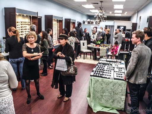 Sunglasses Store «Voyage Eyewear», reviews and photos, 4774 Park Granada, Calabasas, CA 91302, USA