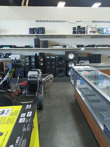 Pawn Shop «maX it PAWN», reviews and photos, 1519 University Ave W, St Paul, MN 55104, USA