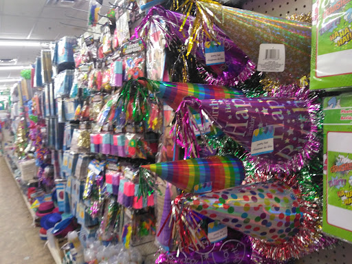 Dollar Store «Dollar Tree», reviews and photos, 1391 SE 17th St, Fort Lauderdale, FL 33316, USA