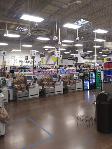 Grocery Store «Kroger», reviews and photos, 1350 N High St, Columbus, OH 43201, USA