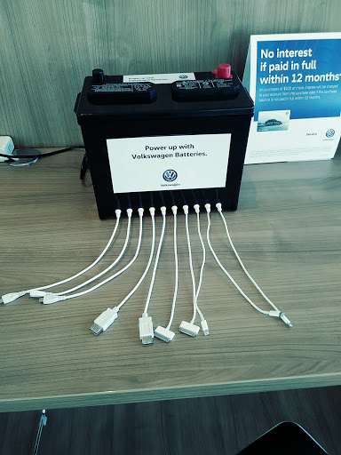 Volkswagen Dealer «Kings Volkswagen», reviews and photos, 9570 Kings Auto Mall Rd, Cincinnati, OH 45249, USA