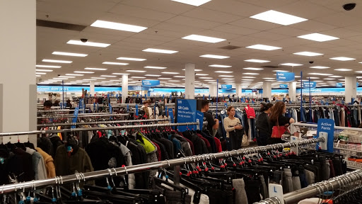 Clothing Store «Ross Dress for Less», reviews and photos, 6507 Fallbrook Ave, West Hills, CA 91307, USA