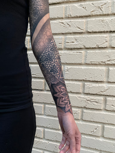 Explore cousin tattoos ideas, creative tattoo ideas in Saint Petersburg, available at Buku Tattoo Studio