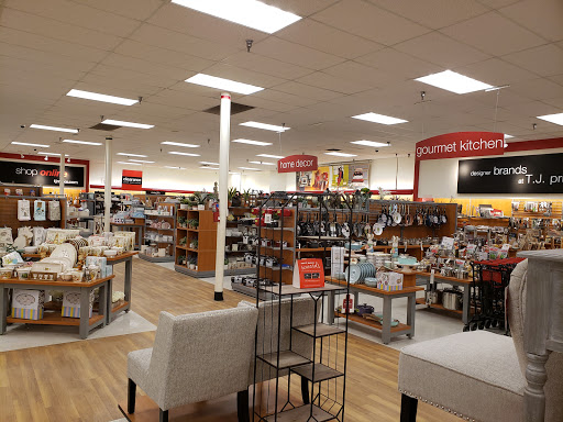 Department Store «T.J. Maxx», reviews and photos, 2089 Old Hudson Rd, St Paul, MN 55119, USA
