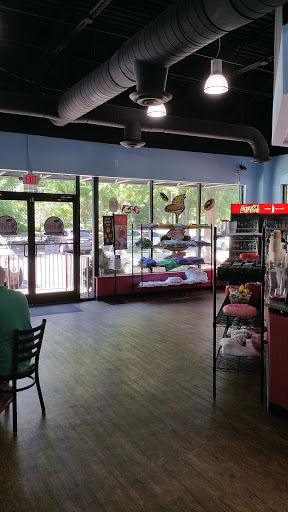 Donut Shop «Duck Donuts», reviews and photos, 100 Wrenn Dr #101, Cary, NC 27511, USA