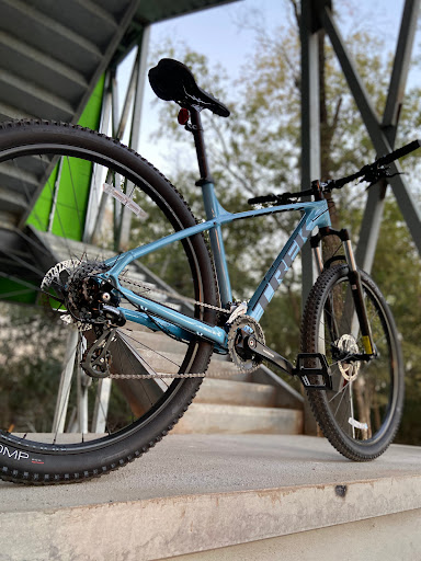 Bicycle Store «Bike Barn - West University», reviews and photos, 5339 Weslayan St, Houston, TX 77005, USA