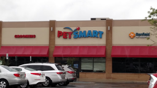 Pet Supply Store «PetSmart», reviews and photos, 218 Kentlands Blvd, Gaithersburg, MD 20878, USA