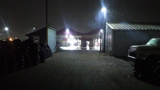 Auto Repair Shop «Discount Tire & Service of Greeley», reviews and photos, 120 18th St, Greeley, CO 80631, USA