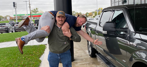 Used Car Dealer «Junge Cedar Rapids», reviews and photos, 1200 Boyson Rd, Hiawatha, IA 52233, USA