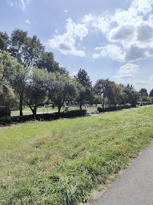 Parc de neuillé le lierre à Neuillé-le-Lierre