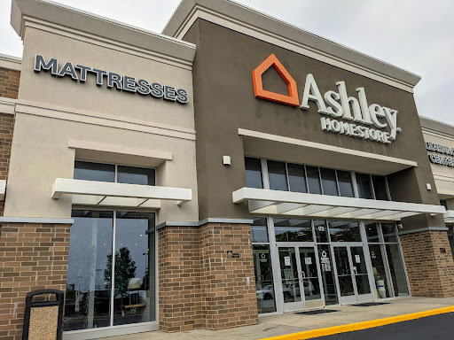 Furniture Store «Ashley HomeStore», reviews and photos, 4771 S 27th St, Greenfield, WI 53220, USA