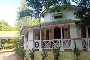 MPT Champak Bungalow, Pachmarhi image