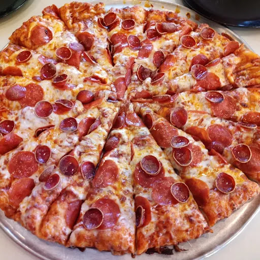 Pizza Restaurant «Round Table Pizza», reviews and photos, 2540 Sand Creek Rd, Brentwood, CA 94513, USA