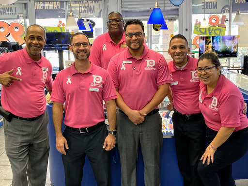 Pawn Shop «La Familia Pawn and Jewelry», reviews and photos, 2057 Americana Blvd, Orlando, FL 32839, USA