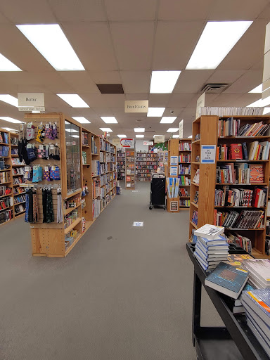 Book Store «Half Price Books», reviews and photos, 4250 E Towne Blvd, Madison, WI 53704, USA