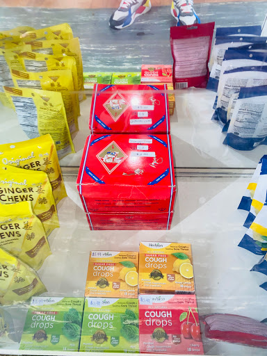 Health Food Store «New Life Health Foods», reviews and photos, 3141 W Roosevelt Rd, Chicago, IL 60612, USA