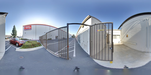 Self-Storage Facility «Public Storage», reviews and photos, 19102 E Walnut Dr N, Rowland Heights, CA 91748, USA