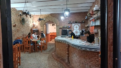 Restaurante El patio de Aracena - C. Trasera de Barberos, s/n, 21200 Aracena, Huelva, Spain