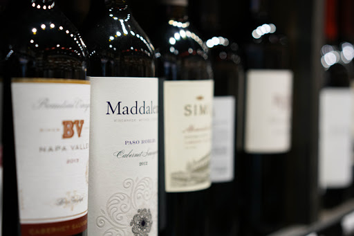 Liquor Store «Beekman Liquors», reviews and photos, 500 Lexington Ave, New York, NY 10017, USA