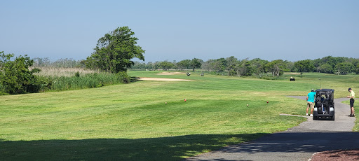 Golf Course «West Sayville Golf Course», reviews and photos, 200 Montauk Highway, West Sayville, NY 11796, USA