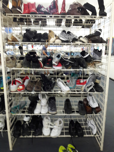 Thrift Store «Value World Thrift Store», reviews and photos, 2596 Gus Thomasson Rd, Dallas, TX 75228, USA