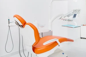 Dr. Joy Dental Clinic, Jumeirah Dubai (Al Wasl Rd) image