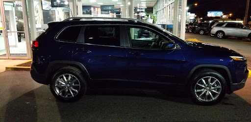 Car Dealer «Brandywine Chrysler Jeep Dodge RAM», reviews and photos, 3807 Kirkwood Hwy, Wilmington, DE 19808, USA