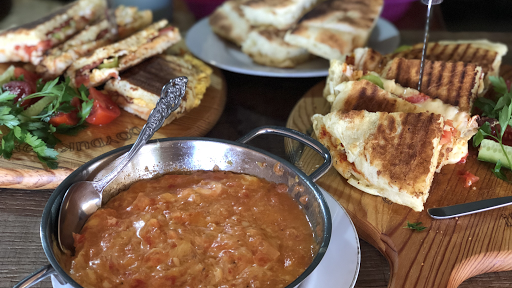 Efe Fırın Bazlama Dükkanı