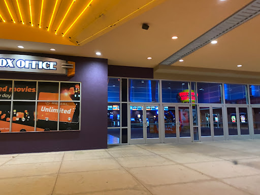 Movie Theater «Regal Cinemas River City Marketplace 14», reviews and photos, 12884 City Center Blvd, Jacksonville, FL 32218, USA