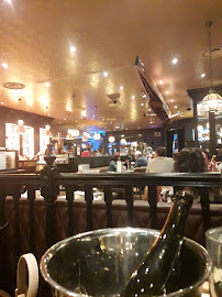 Atmosphère du Restaurant Au Bureau Castres - n°4