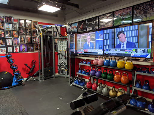 Gym «Optimum Gym- South Tampa», reviews and photos, 3020 W Kennedy Blvd B, Tampa, FL 33609, USA