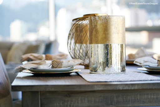 Furniture Store «Judson Roy Home Furnishings», reviews and photos, 190 NW 2nd Ave, Canby, OR 97013, USA