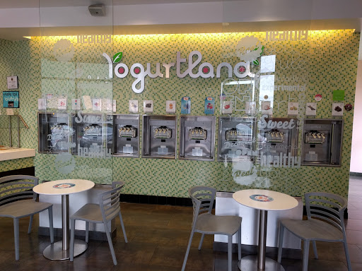 Frozen Yogurt Shop «Yogurtland Costa Mesa- Baker Street», reviews and photos, 1450 Baker St, Costa Mesa, CA 92626, USA