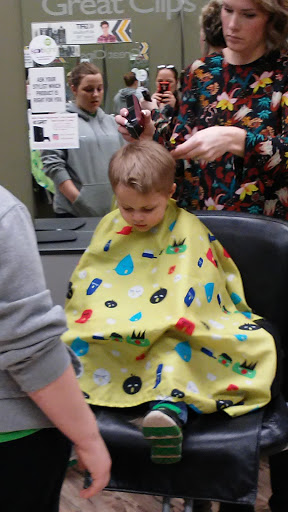 Hair Salon «Great Clips», reviews and photos, 220 Chippewa Town Center, Beaver Falls, PA 15010, USA