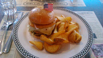 Hamburger du Restaurant américain Tommy's Diner à Montauban - n°17