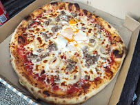 Plats et boissons du Pizzas à emporter Pizzeria Casa Bianca à Domène - n°9