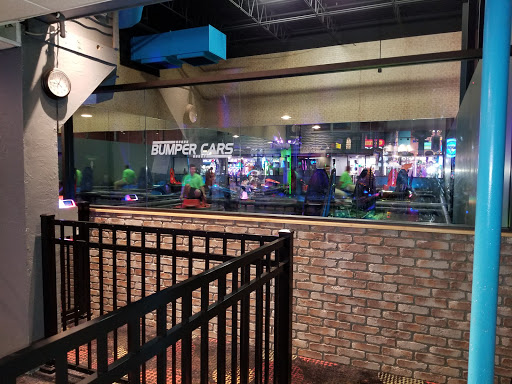 Shopping Mall «Rivercrest Shopping Center», reviews and photos, 13120 Rivercrest Dr, Crestwood, IL 60445, USA