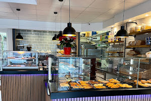 Queensway Tearooms & Bakery