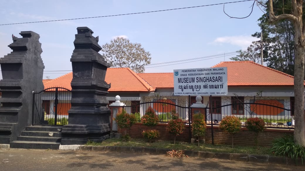 Kantor Penjualan Tanah Kavling