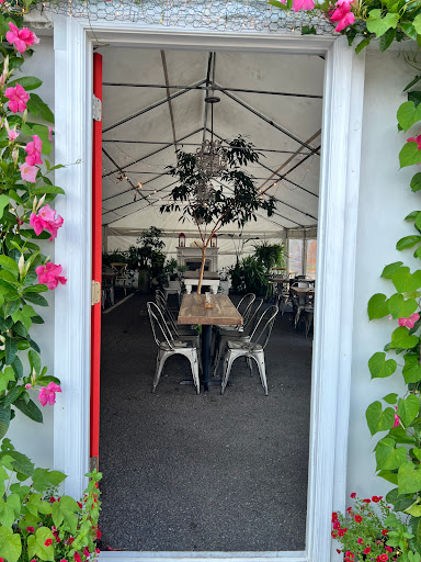 Dessert Restaurant «Shyndigz», reviews and photos, 1903 W Cary St, Richmond, VA 23220, USA