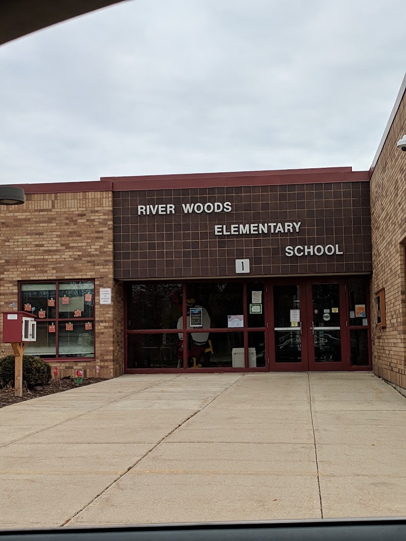River Woods Elementary School