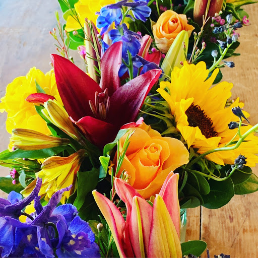 Florist «Finally Flowers», reviews and photos, 770 Stevens St, Lowell, MA 01851, USA