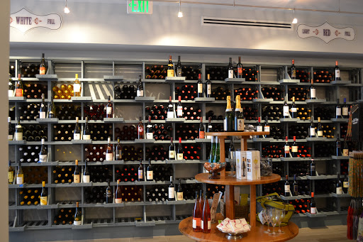 Wine Store «DCanter Wine Boutique», reviews and photos, 545 8th St SE, Washington, DC 20003, USA