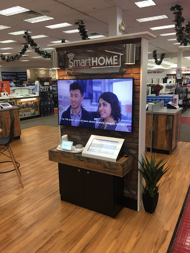 Appliance Store «P.C. Richard & Son», reviews and photos, 35-18 Steinway St, Astoria, NY 11101, USA