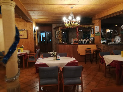Restaurante El Portón de Piedra - Ctra. de Cártama, km 7, 29120 Alhaurín el Grande, Málaga, Spain