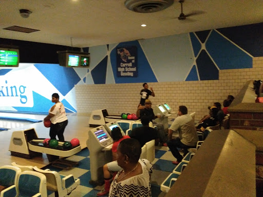 Bowling Alley «Poelking Lanes», reviews and photos, 1403 Wilmington Ave, Dayton, OH 45420, USA